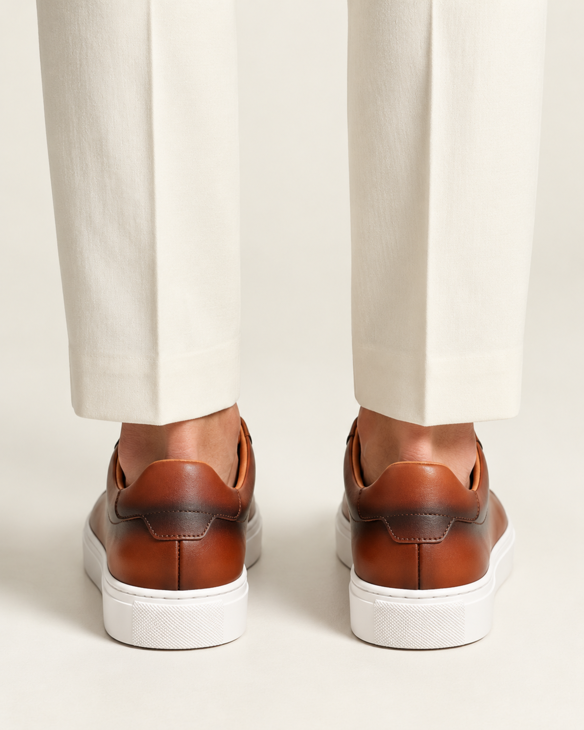 COMO LEATHER TRAINER - BROWN