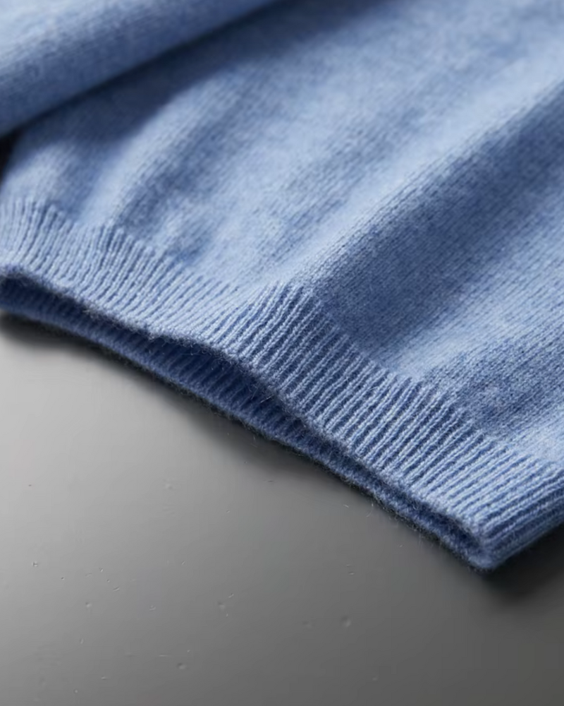 CASHMERE MOCK NECK ESSENTIAL TEE