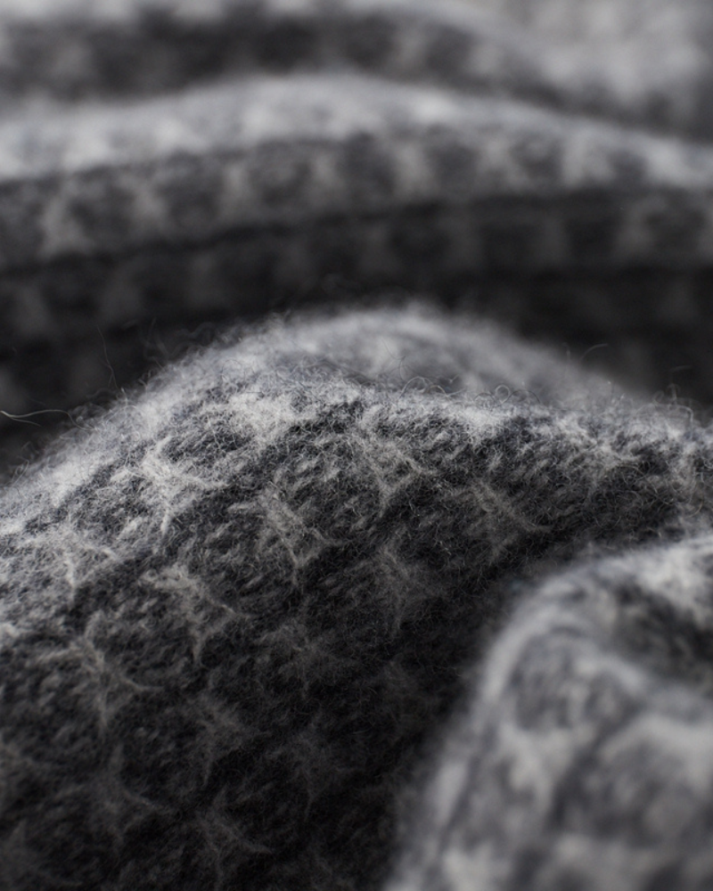 CASHMERE JACQUARD CLASSIC CREWNECK