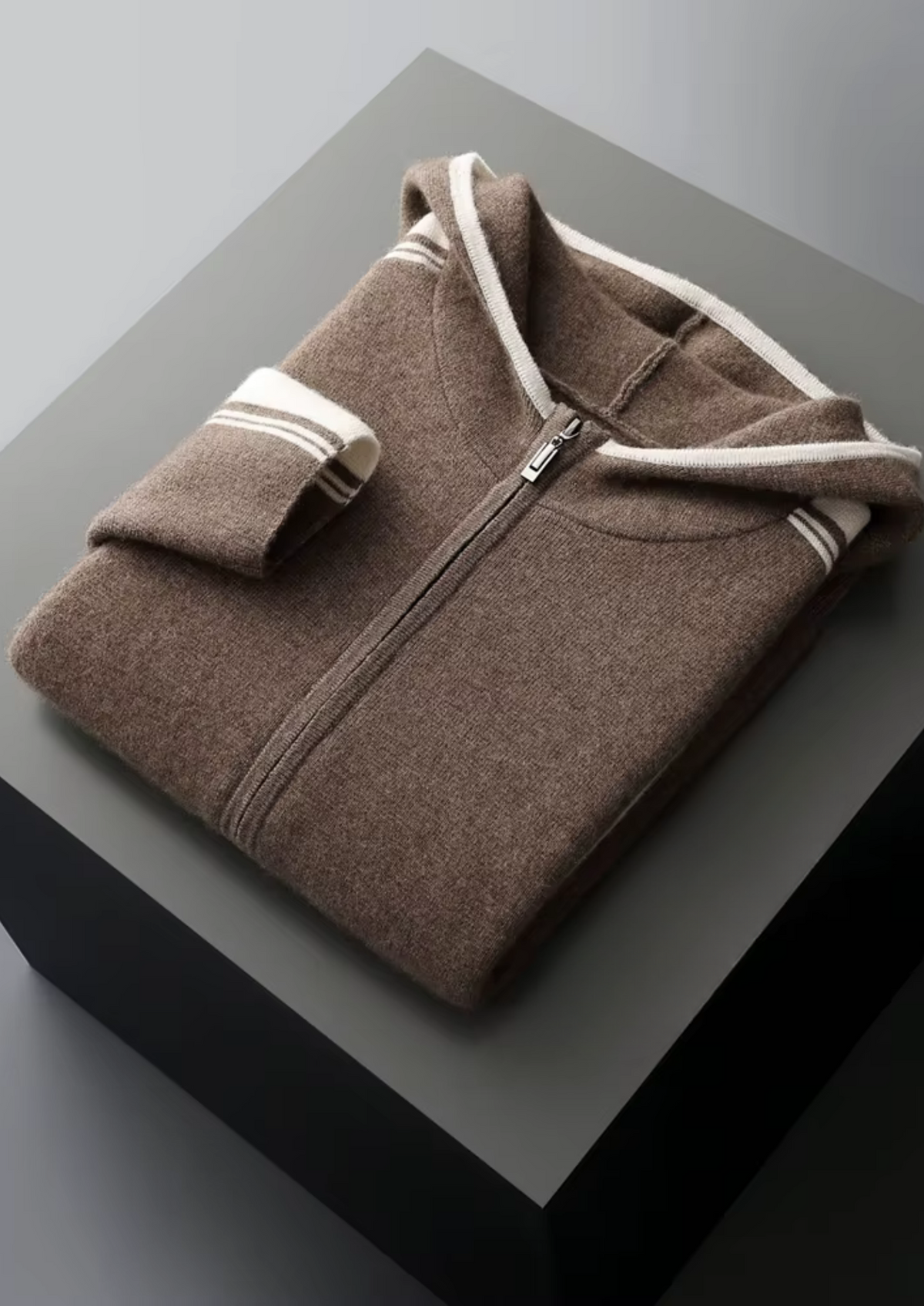 PURE EXTRA-FINE MERINO WOOL DARK MOCHA DAMIEN SET