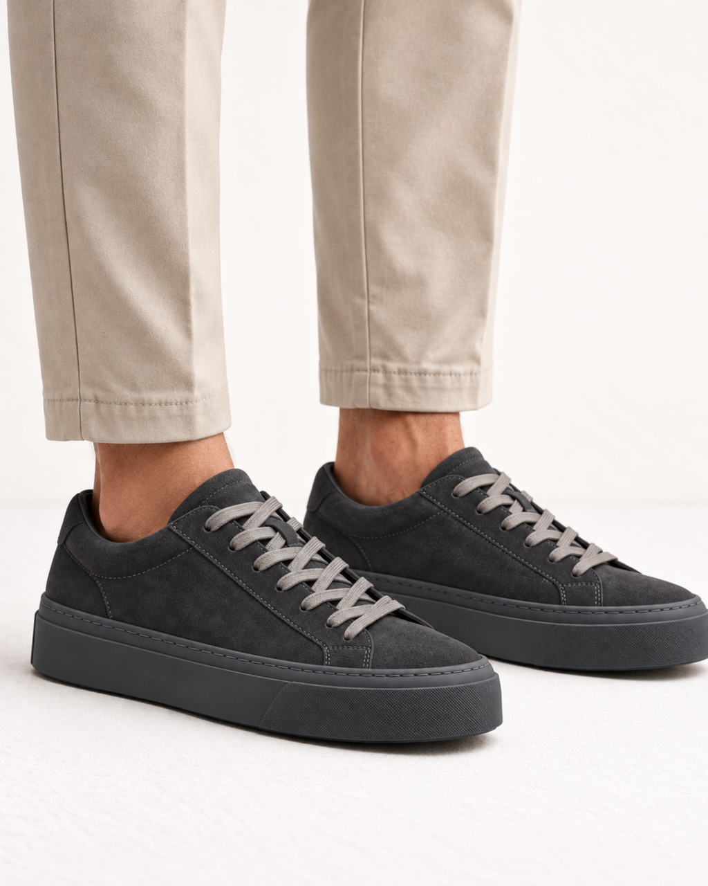 VERONA SUEDE SNEAKER - GREY