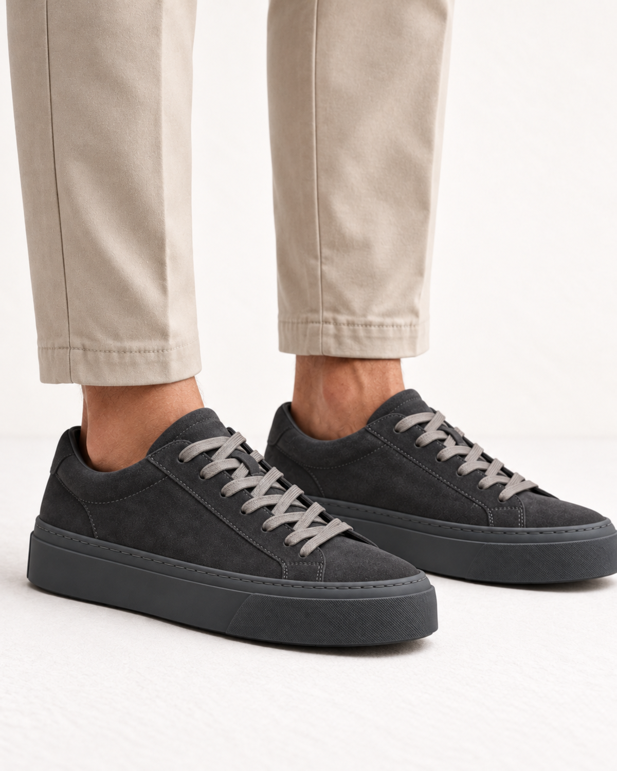 VERONA SUEDE SNEAKER - GREY