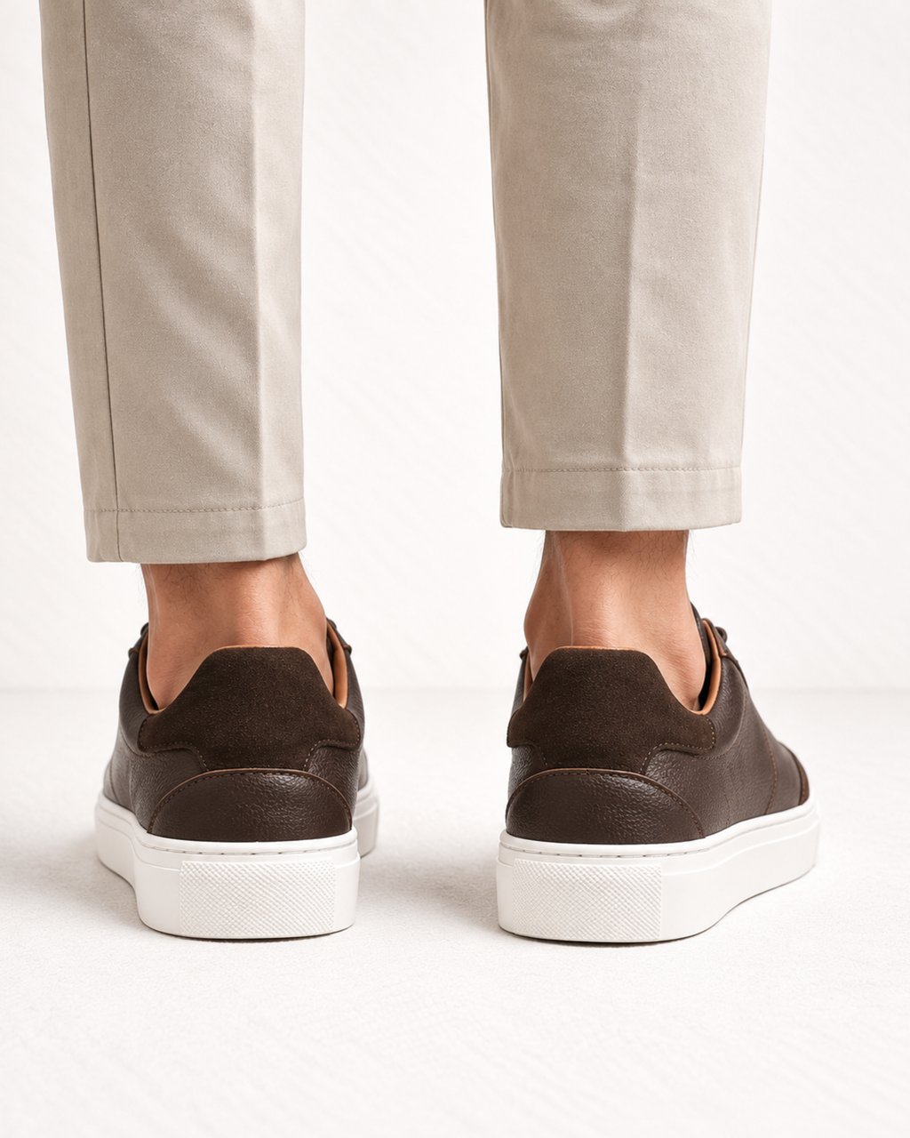 AMORA WALK TRAINER - COFFEE