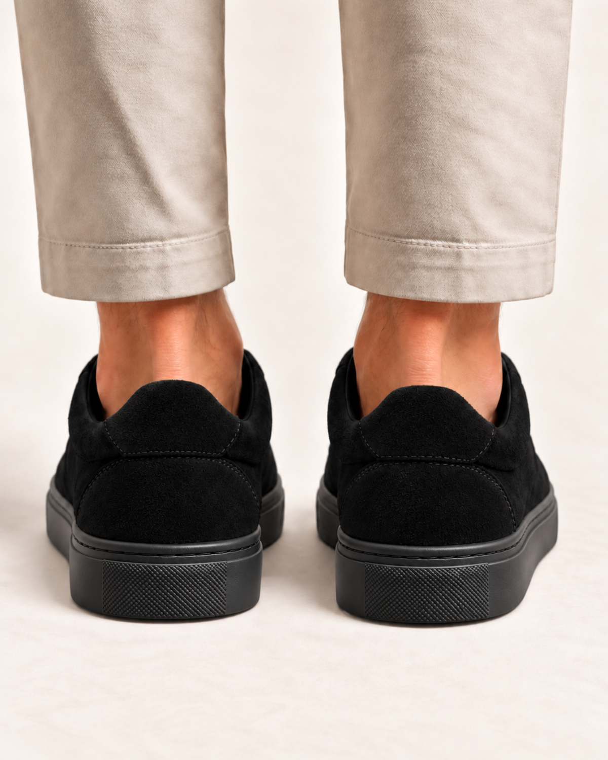 MONACO SUEDE SLIP-ON - BLACK