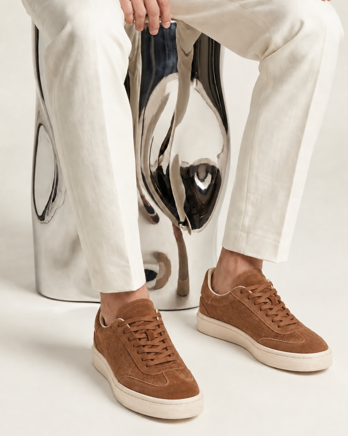 LUCIEN SUEDE TRAINER - BROWN