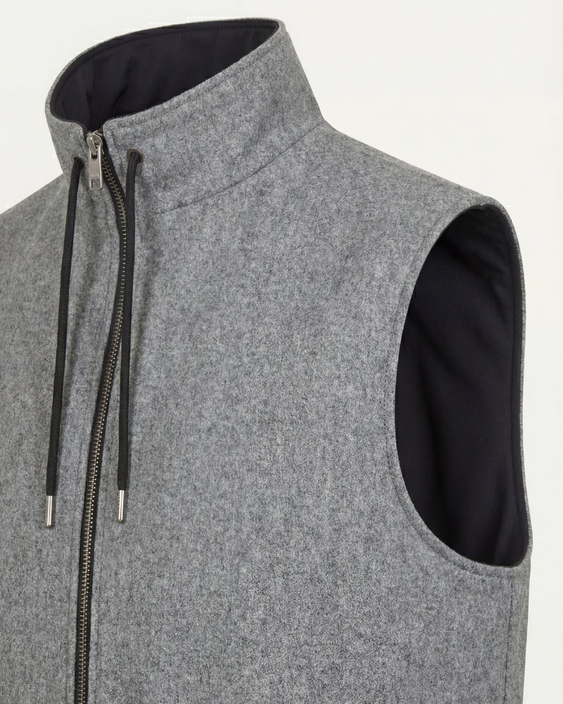 VALERE REVERSIBLE VEST - BLACK