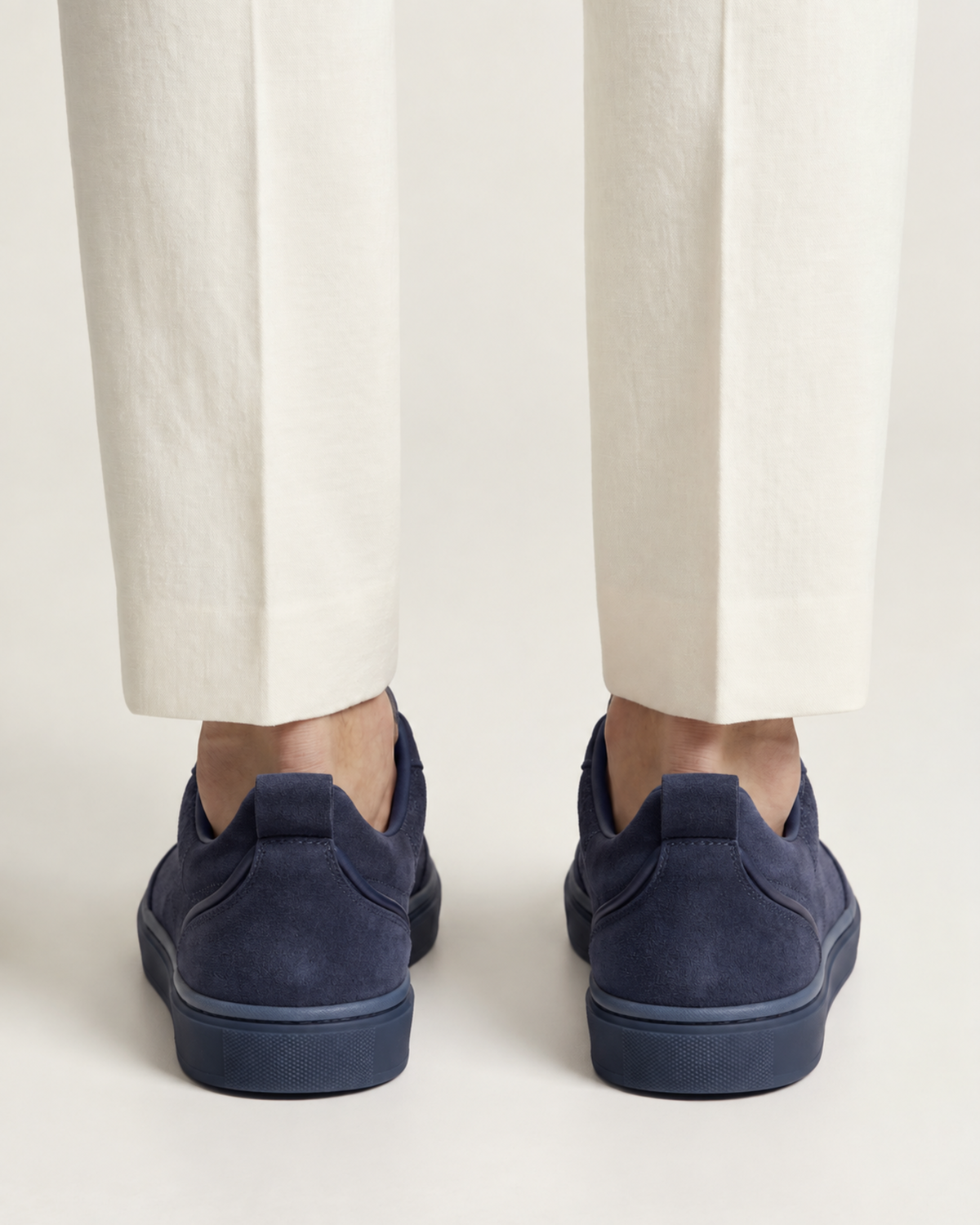 SUEDE WALK TRAINER - NAVY