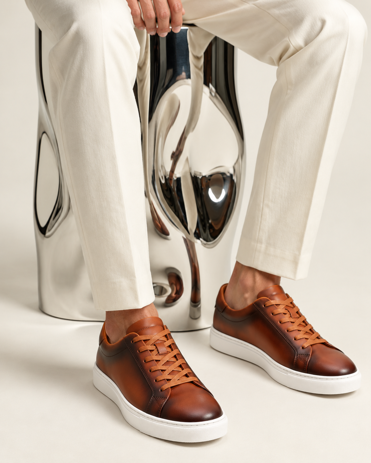 COMO LEATHER TRAINER - BROWN